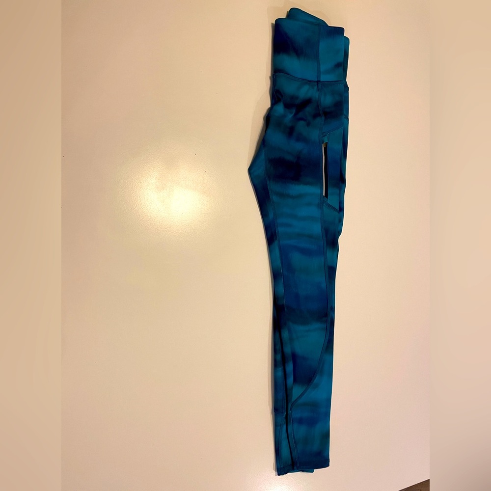 Athleta Rainier tight- size xs